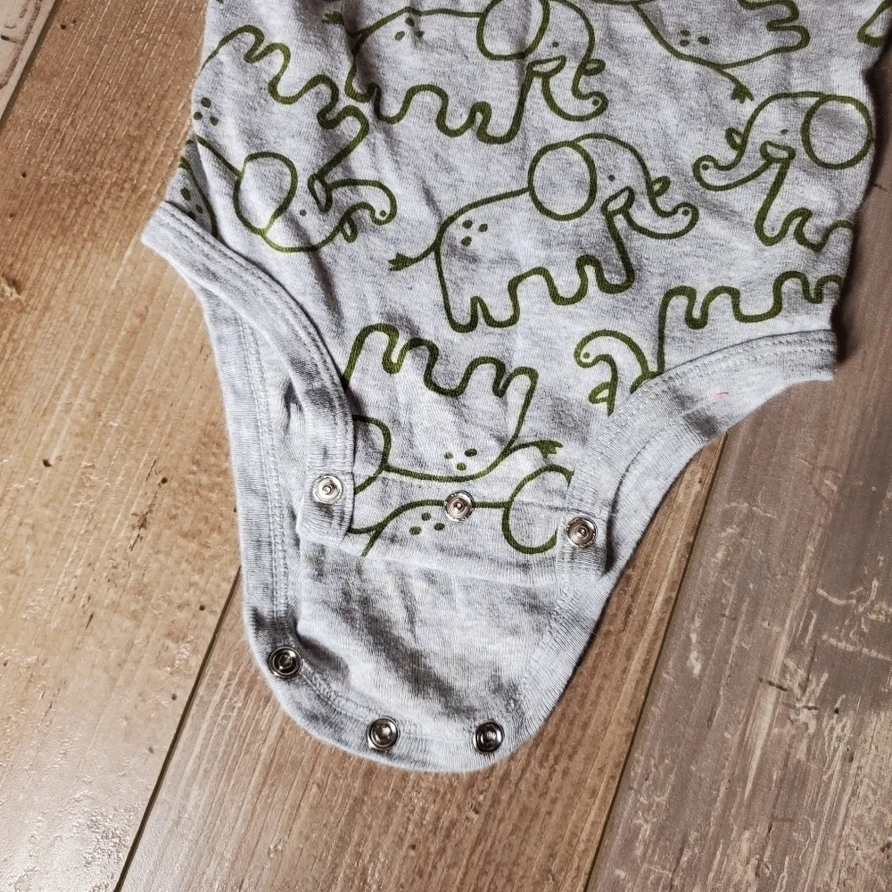 Garanimals, Jumping Beans & Carter's Toddler Boys Casual Top Bundle Size 18m EUC